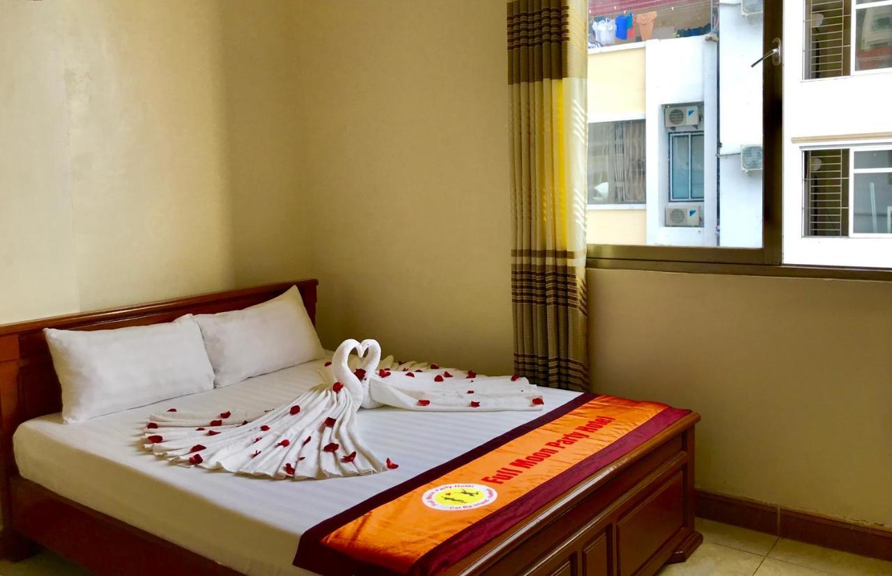 Full Moon Party Hotel Hai Phong Exterior photo