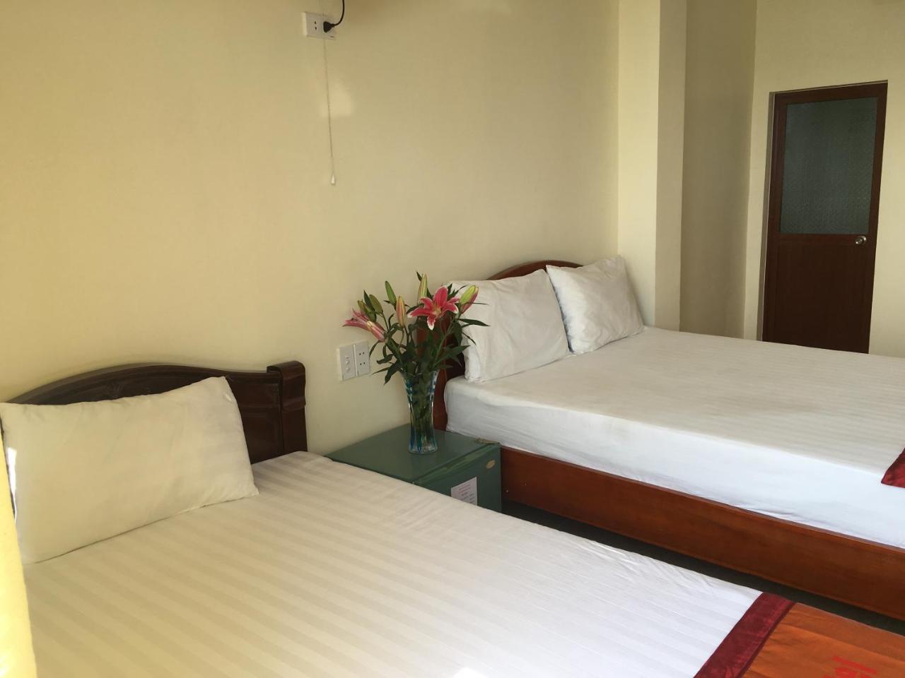 Full Moon Party Hotel Hai Phong Exterior photo